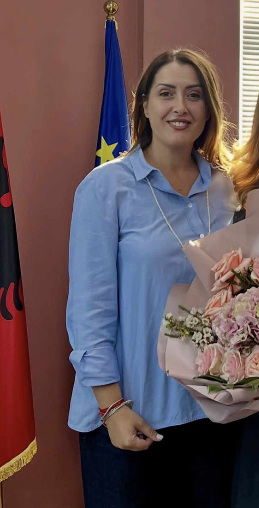 Na duket se e zbuluam se si mbrohet qeveria e Edi Ramës nga syri i keq