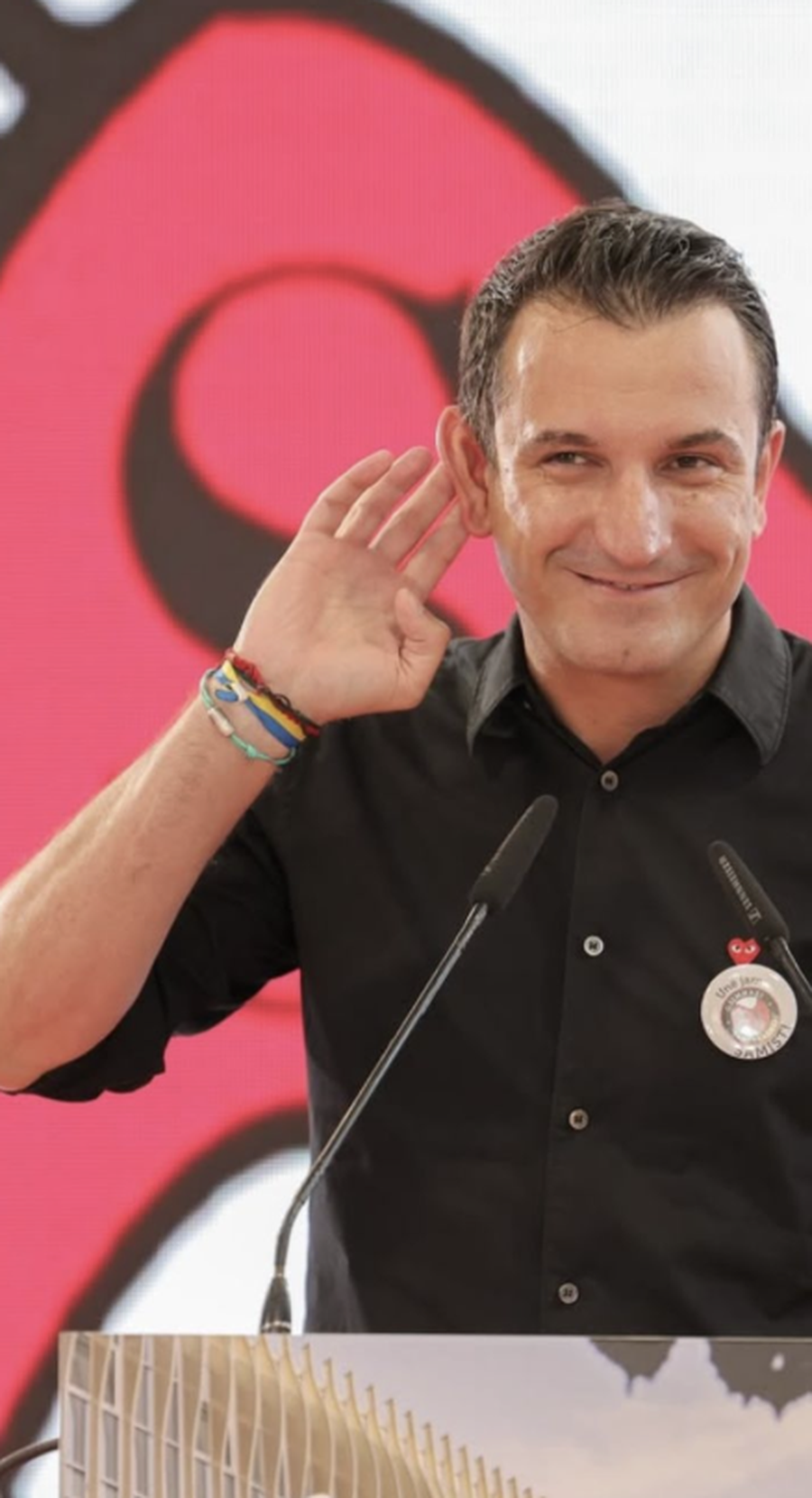 Na duket se e zbuluam se si mbrohet qeveria e Edi Ramës nga syri i keq