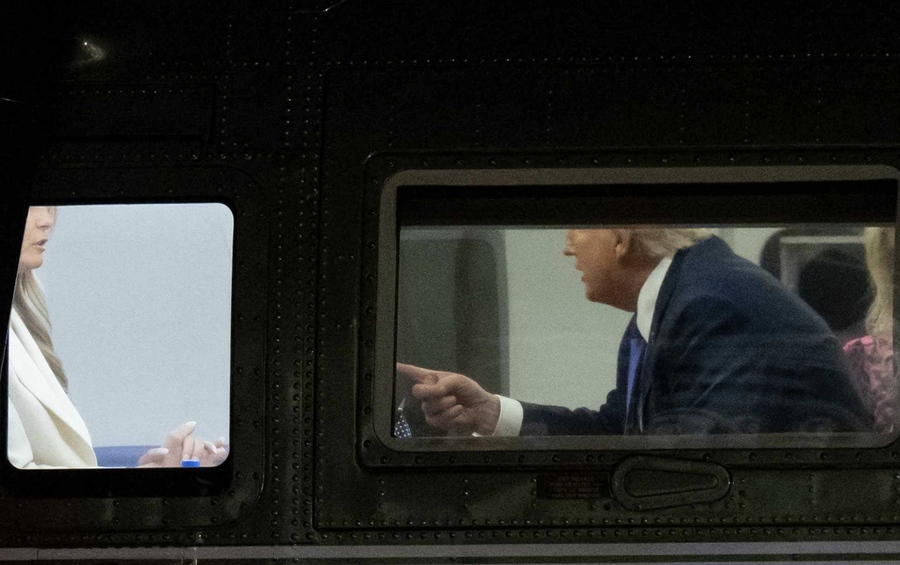 Melania & Donald Trump u shfaqën duke debatuar dhe interneti gjeti