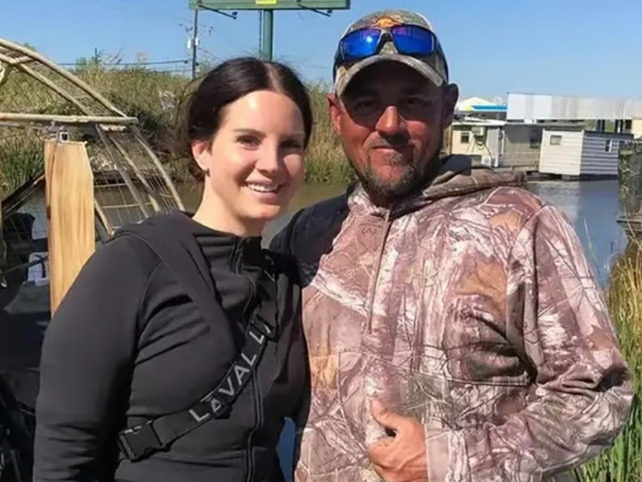 Lana Del Rey publikon për herë të parë foto nga dasma dhe
