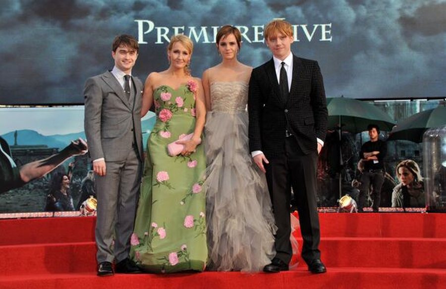 Ç’ndodhi?! Autorja e 'Harry Potter' shpërthen ndaj