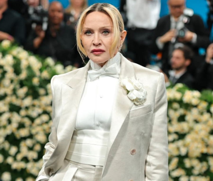 Madonna rrëfen momentet më të vështira të jetës