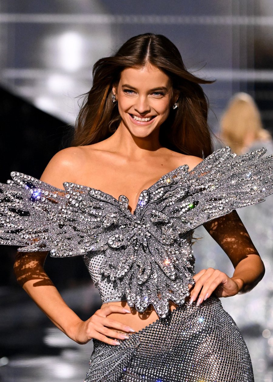 Engjëjt u rikthyen! Disa pamje nga Victoria’s Secret Fashion Show