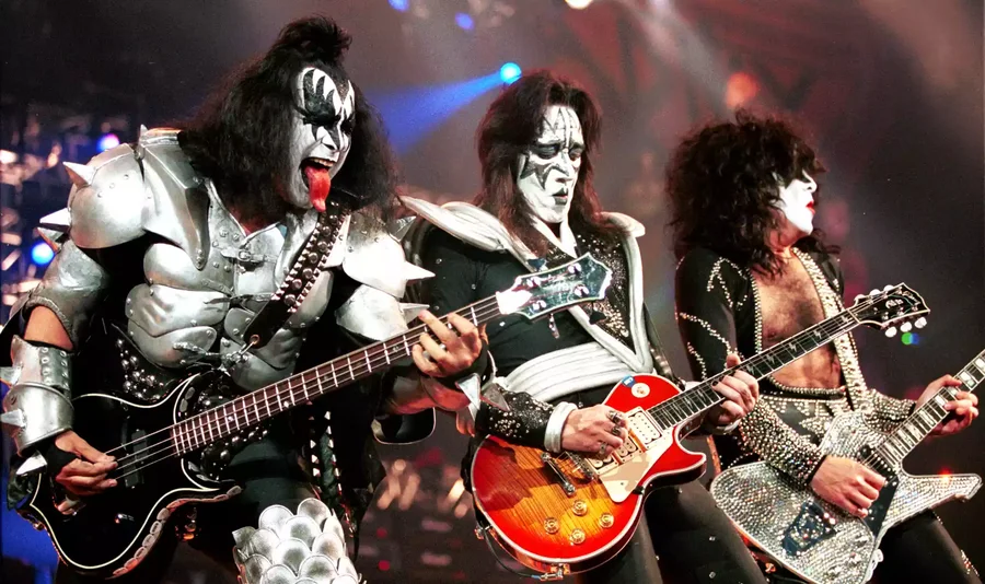 Ndahet nga jeta Ace Frehley, bashkëthemeluesi dhe kitaristi kryesor i KISS