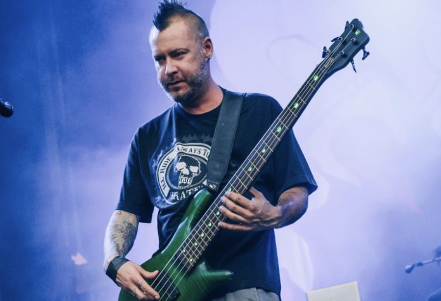 Ndërron jetë në moshën 48-vjeçare Sam Rivers, basisti
