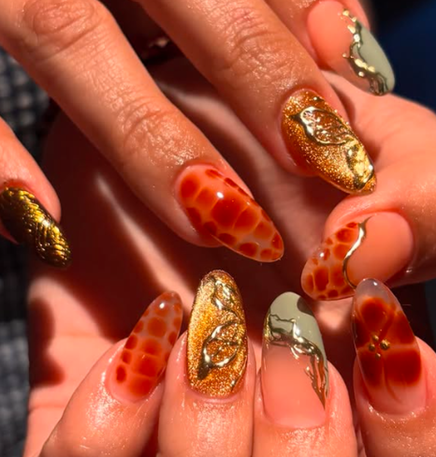 #VelvetNails: Trendi i thonjve që nuk duhet ta humbisni