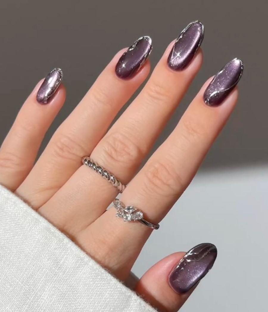 #VelvetNails: Trendi i thonjve që nuk duhet ta humbisni