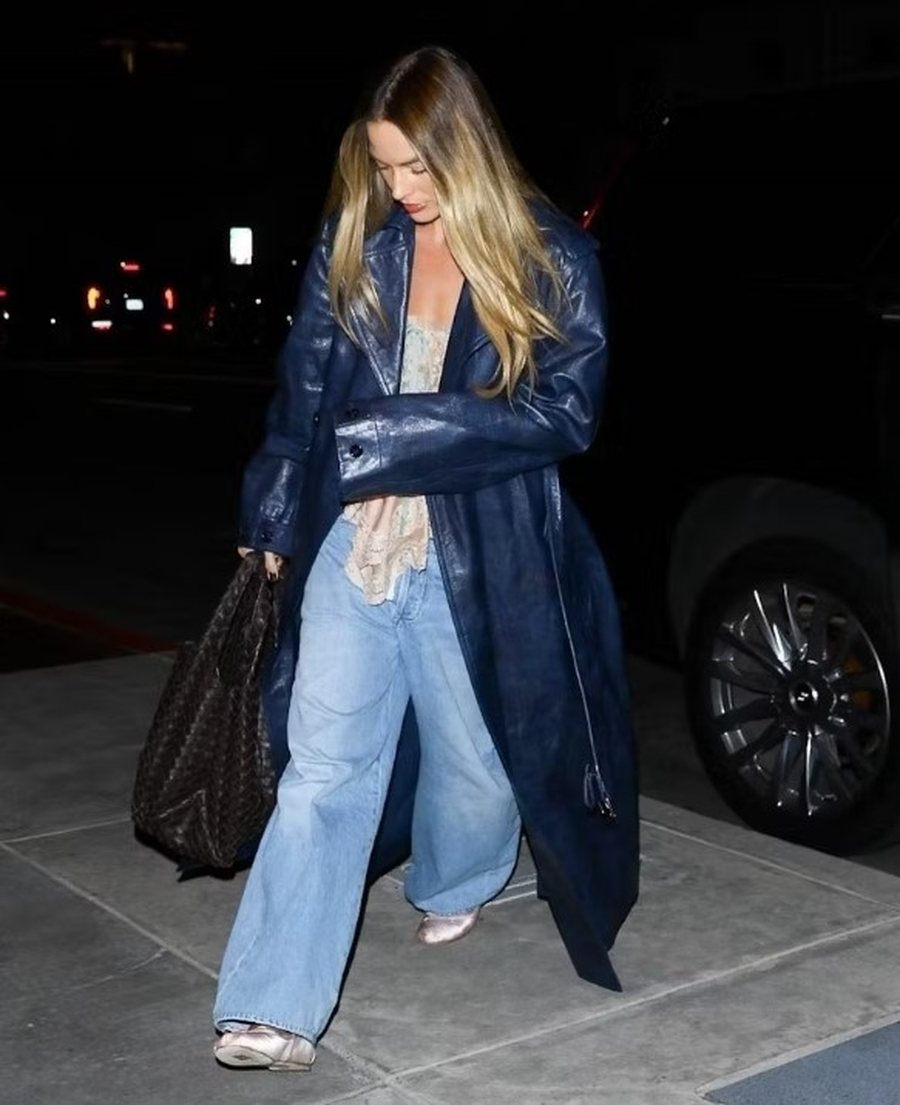 Margot Robbie të sfidon t'i veshësh kështu xhinset e tua