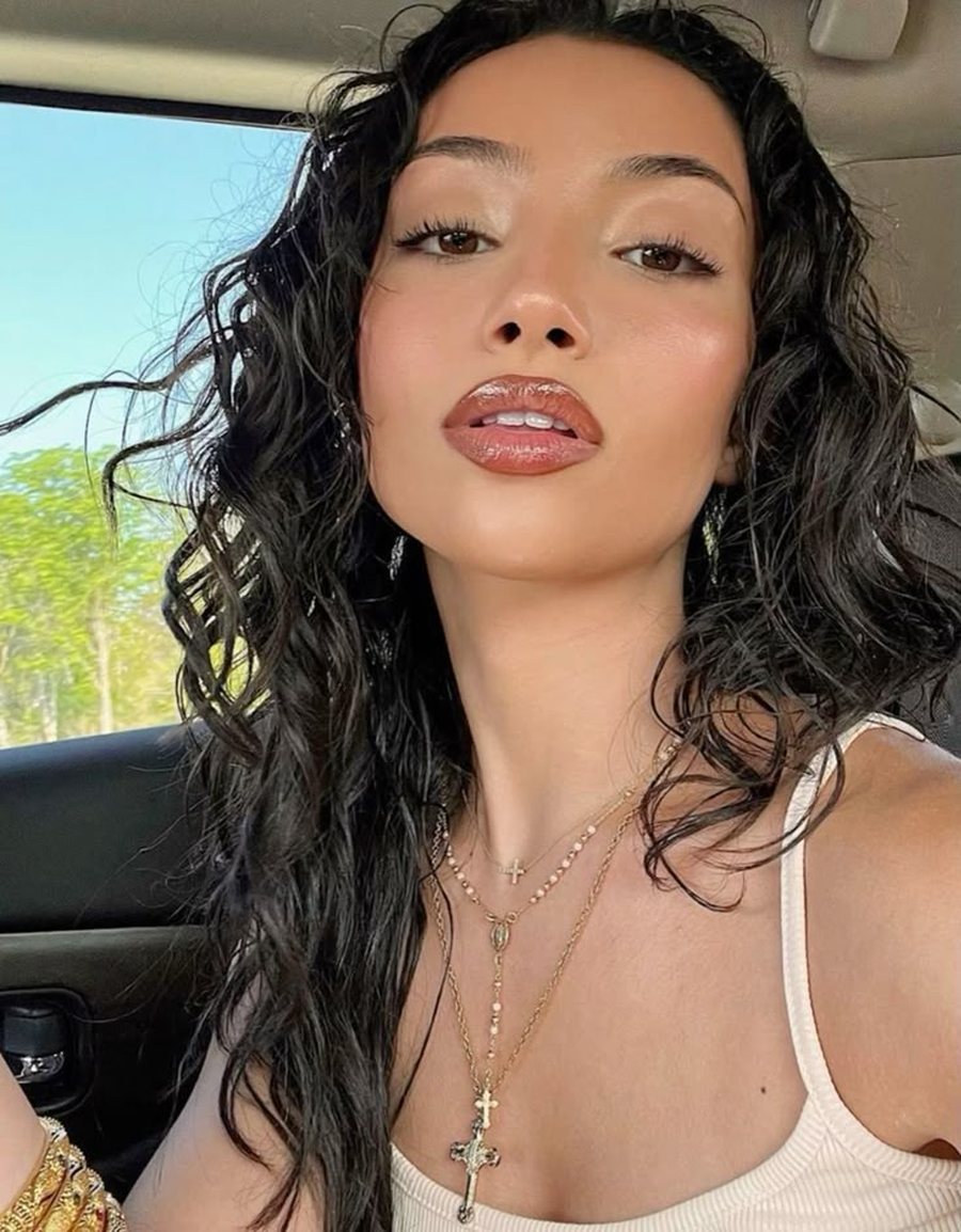 Ky është viti i modës së frymëzuar nga pijet! Ja