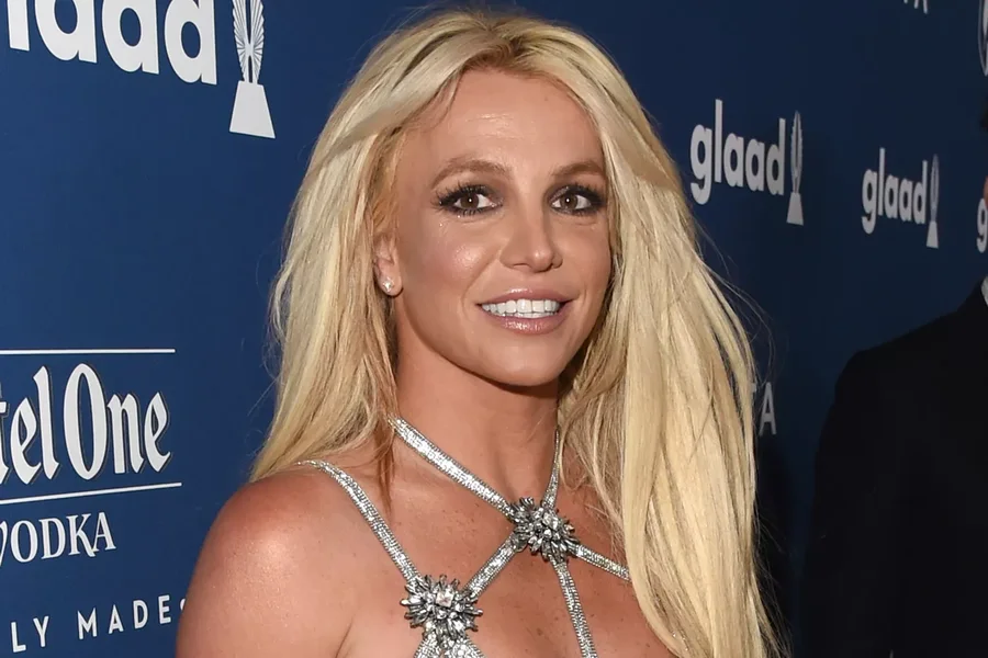 Pas postimeve shqetësuese, Britney Spears ndërmerr një hap