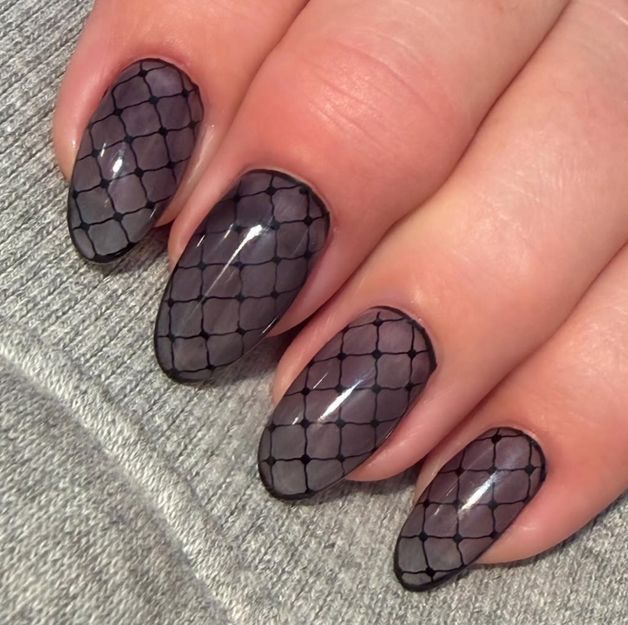 Thonjtë si geta janë trendi më joshës i manikyrit që