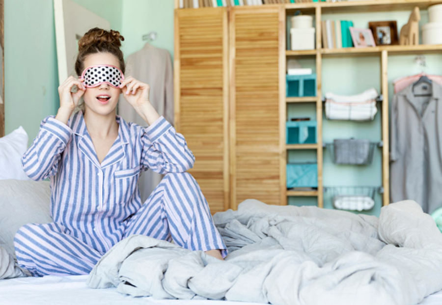 Interneti u shokua nga ky zakon “i çmendur” i pizhamave tek