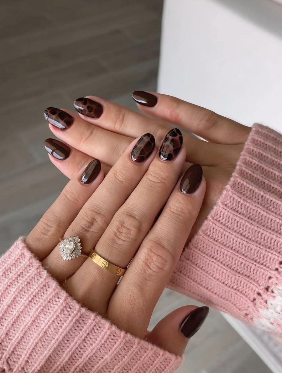 Frymëzohu për thonjtë e radhës: Nuancat më të