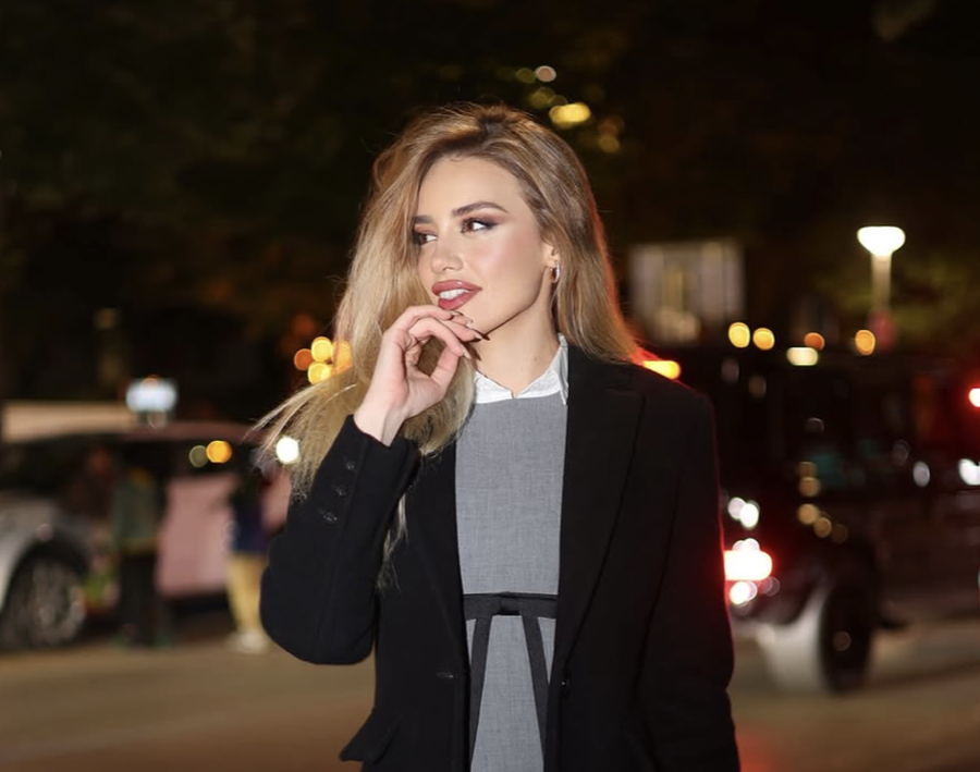 Pas disa muajsh mungesë, Heidi (e buzëqeshur) flet për jetën