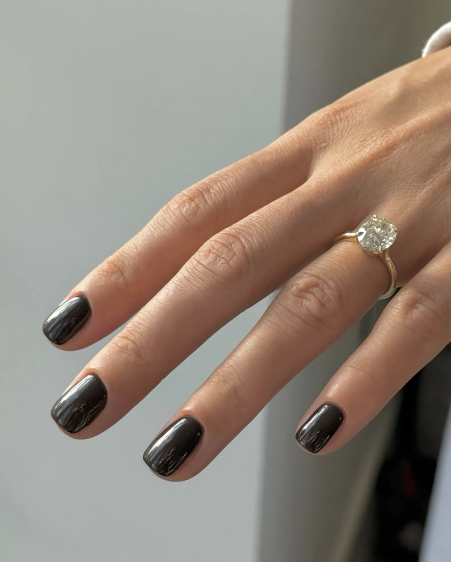 Thonjtë e shkurtër nuk dalin kurrë nga moda: Disa modele që