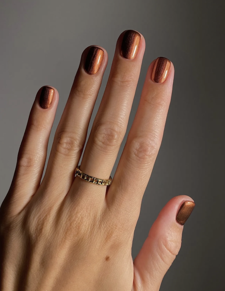 Thonjtë e shkurtër nuk dalin kurrë nga moda: Disa modele që