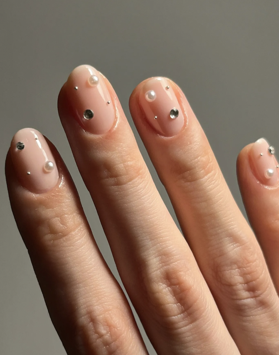 Thonjtë e shkurtër nuk dalin kurrë nga moda: Disa modele që