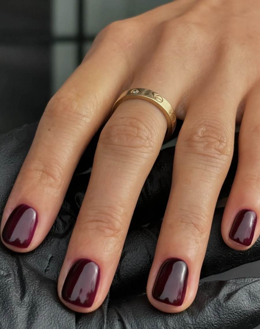 Thonjtë e shkurtër nuk dalin kurrë nga moda: Disa modele që