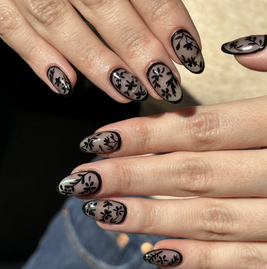 Vëmendje! Kjo formë thonjsh i bën gishtat e tu të duken