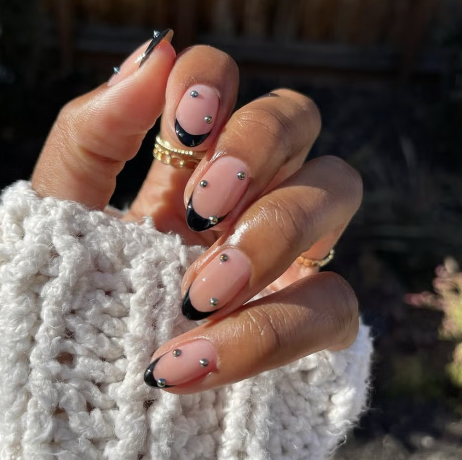 Vëmendje! Kjo formë thonjsh i bën gishtat e tu të duken