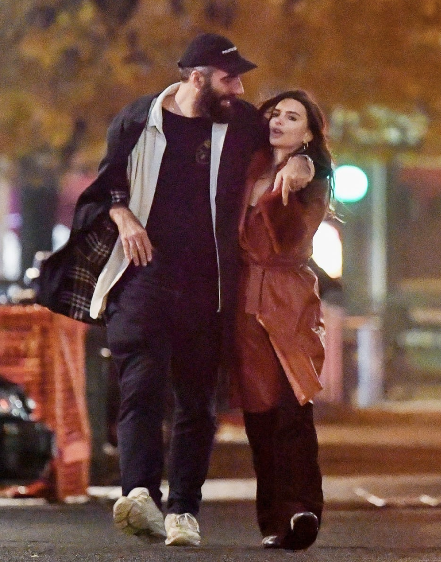 Pa shih! Emily Ratajkowski qenka lidhur me ish-in e Dua Lipës!