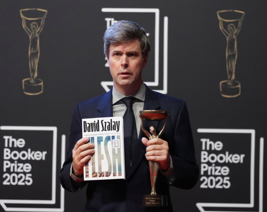 Fituesi i çmimit Booker 2025 ndez debatin mbi "krizën e