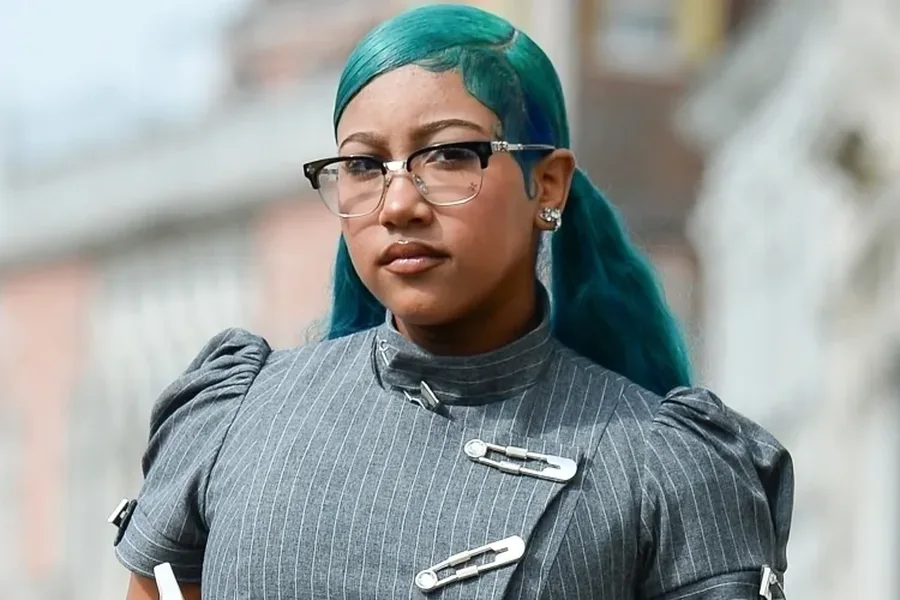 Nëse je prind, do e kuptosh mënyrën si Kim Kardashian iu