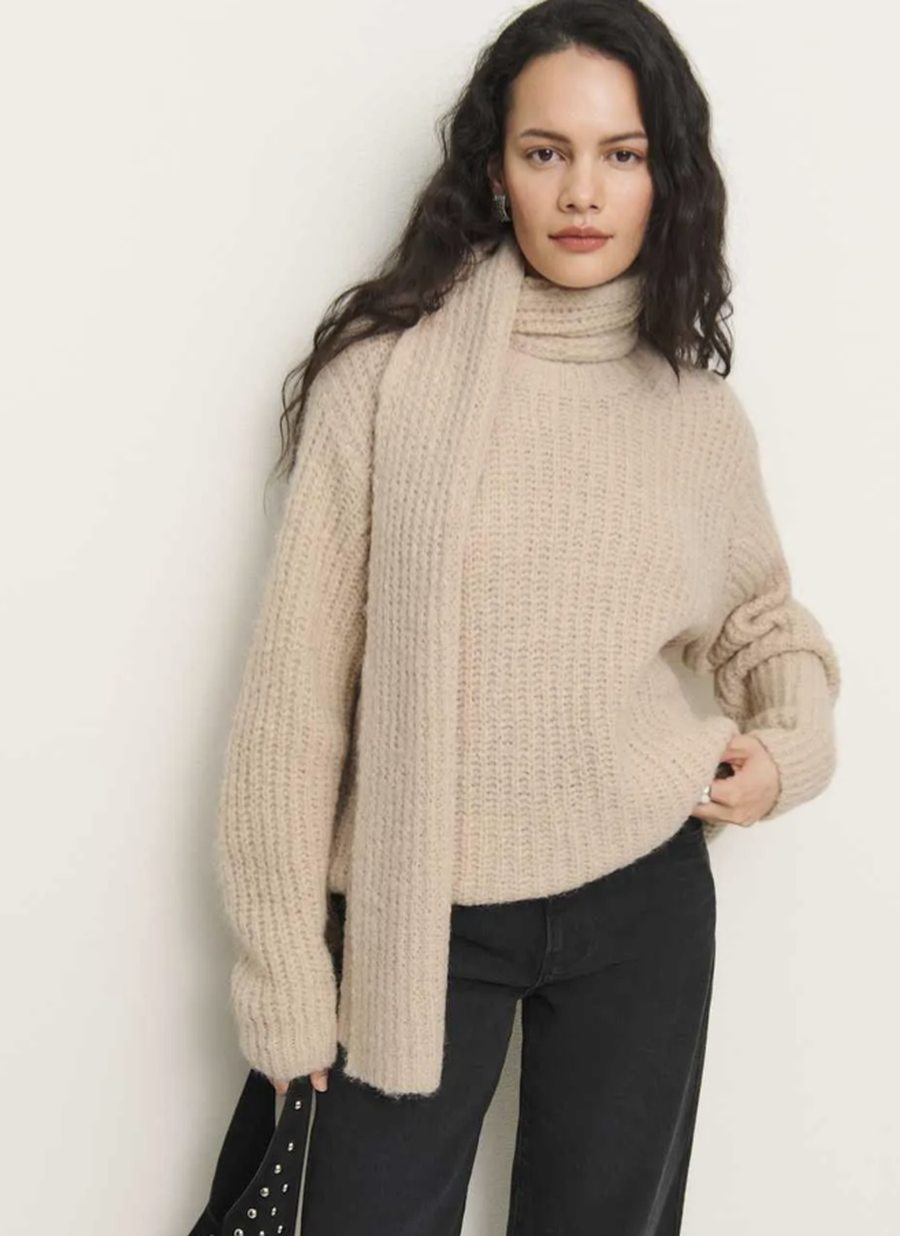 Mjafton të veshësh këtë pulovër dhe çdo kombinim