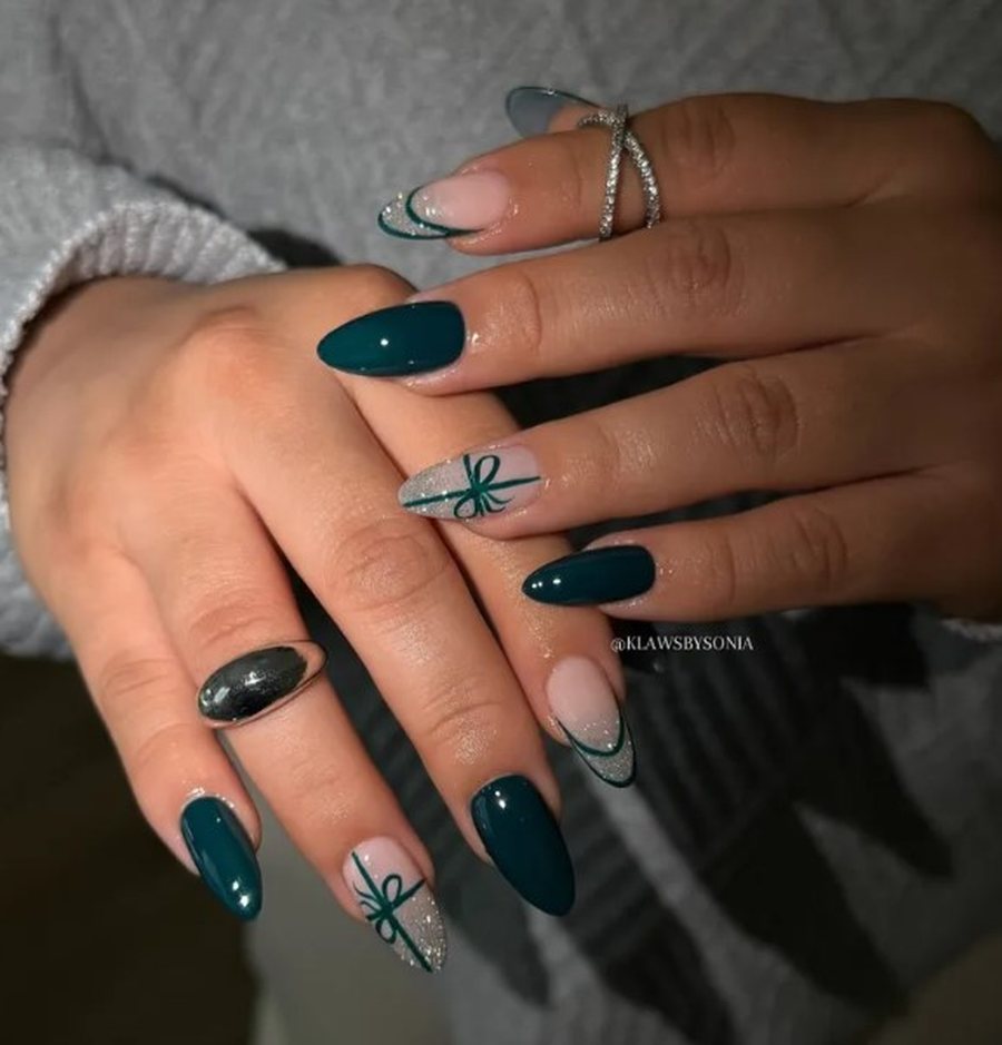 20+ ide për thonjtë e dhjetorit që t'ia tregoni estetistes