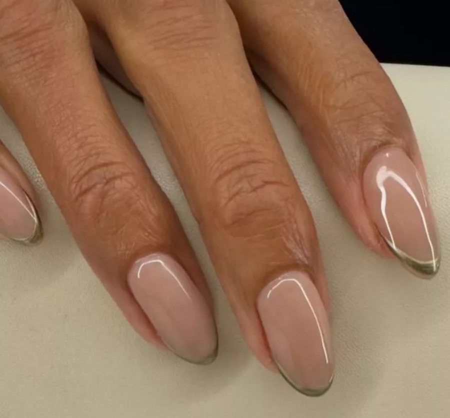 20+ ide për thonjtë e dhjetorit që t'ia tregoni estetistes