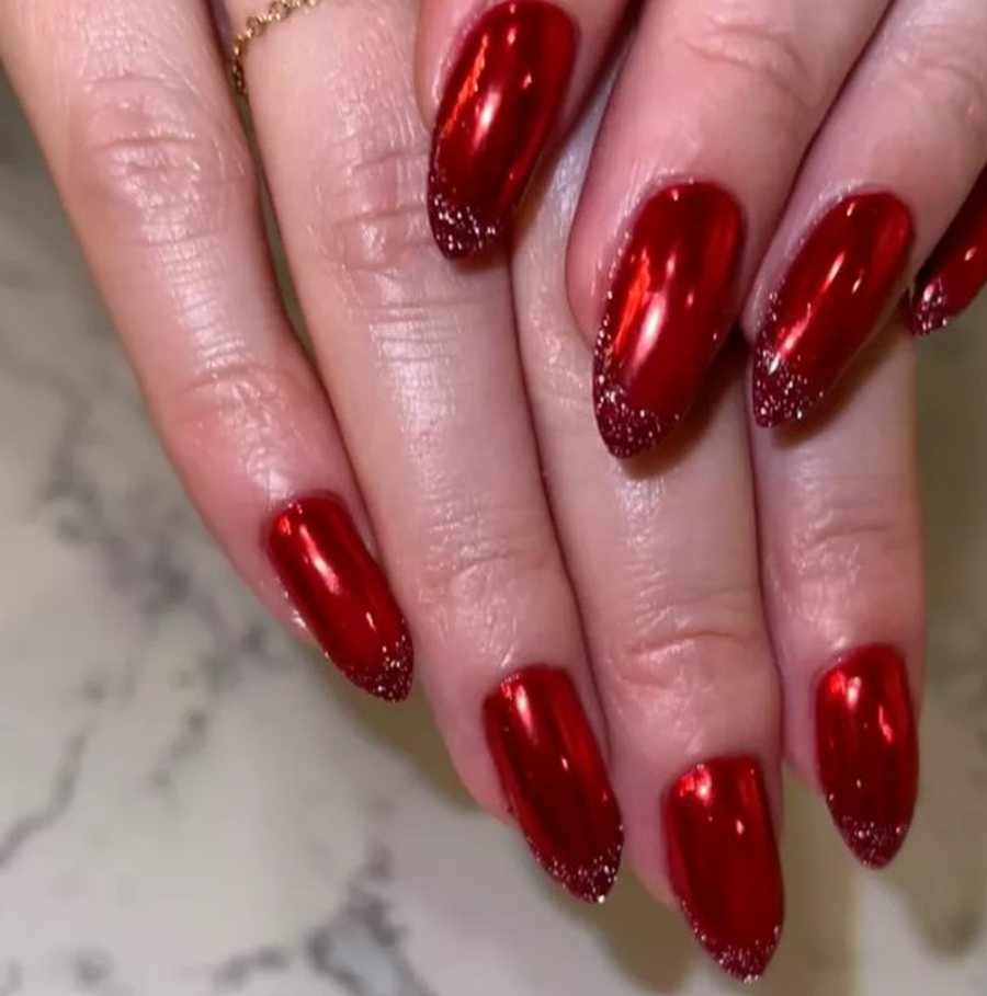 20+ ide për thonjtë e dhjetorit që t'ia tregoni estetistes