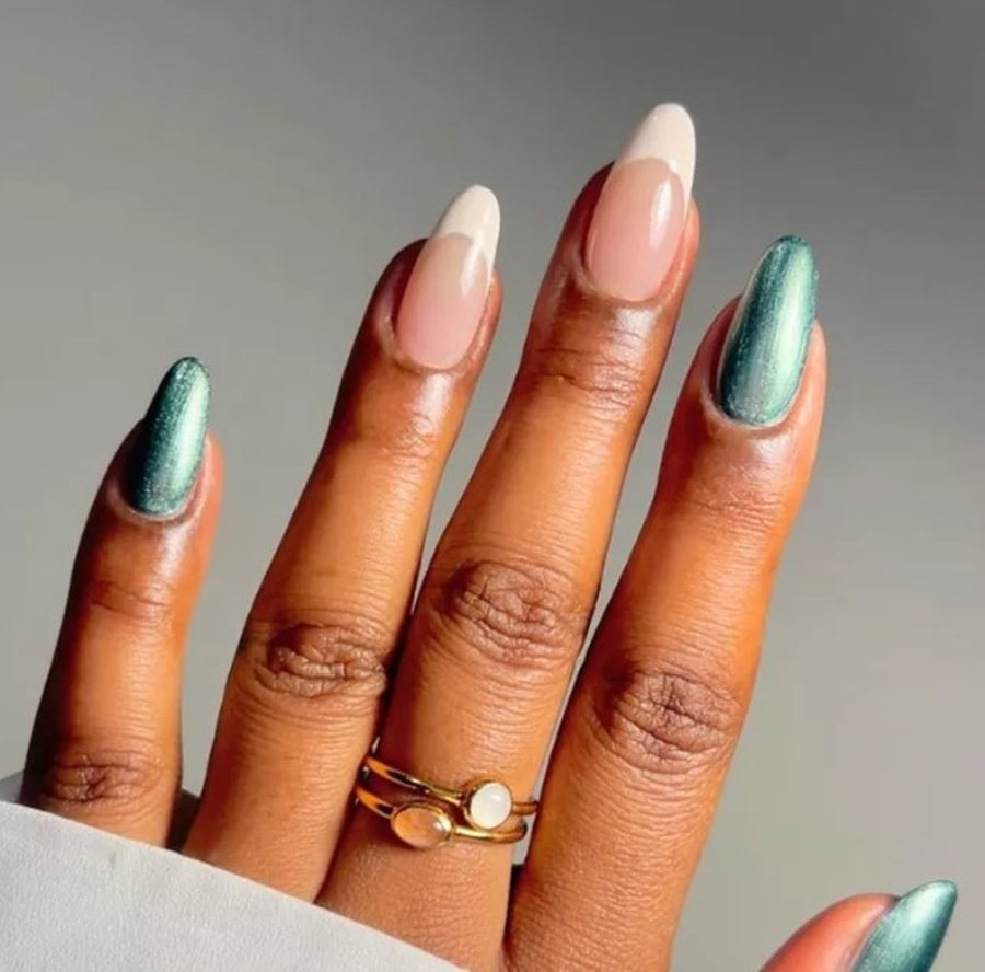 20+ ide për thonjtë e dhjetorit që t'ia tregoni estetistes