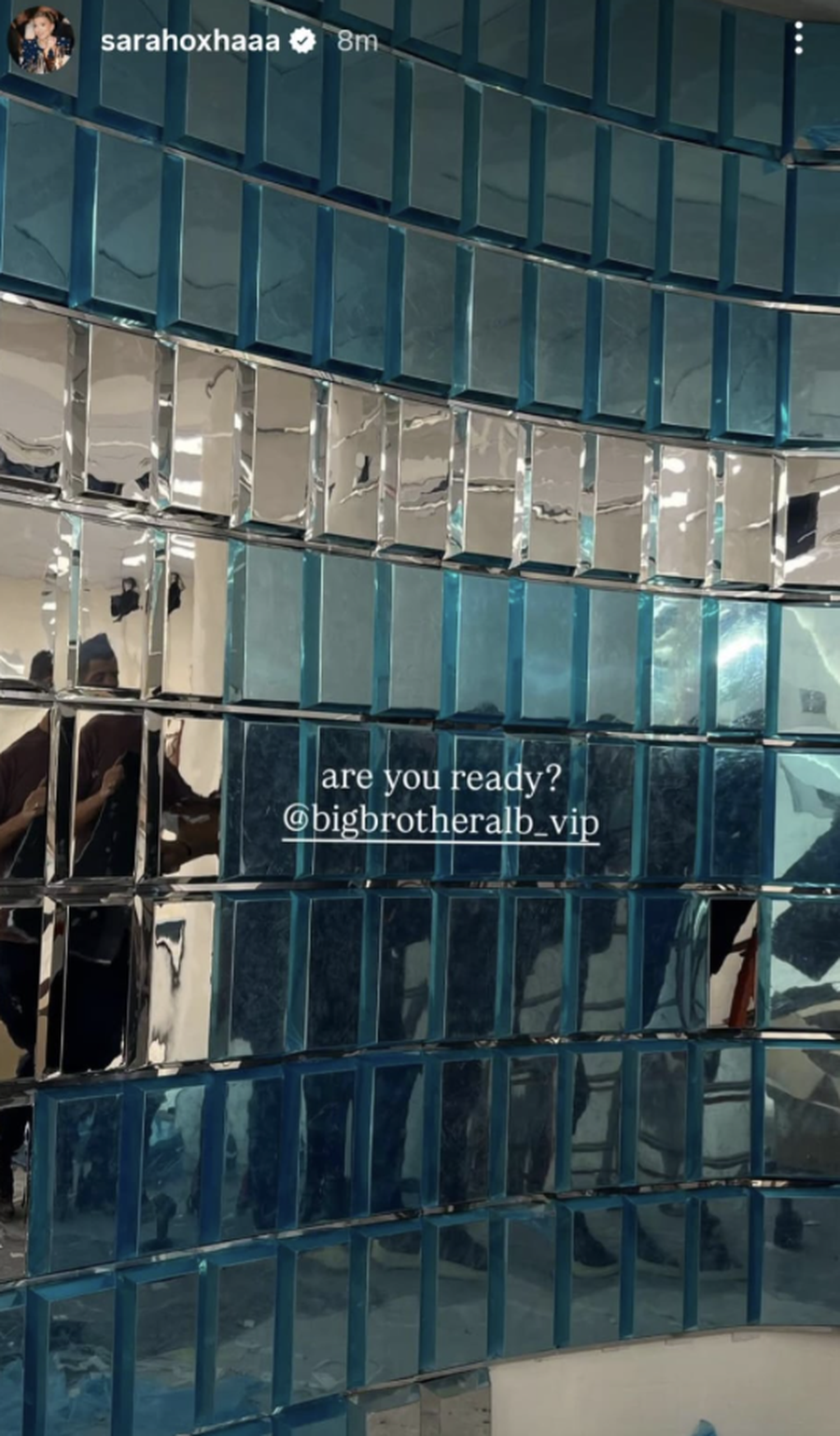 Khëm-khëm! Sara sapo publikoi një foto (jo shumë të