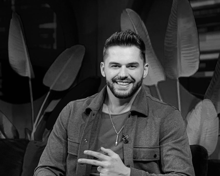 VIP-at reagojnë të tronditur për ndarjen nga jeta të Shpat