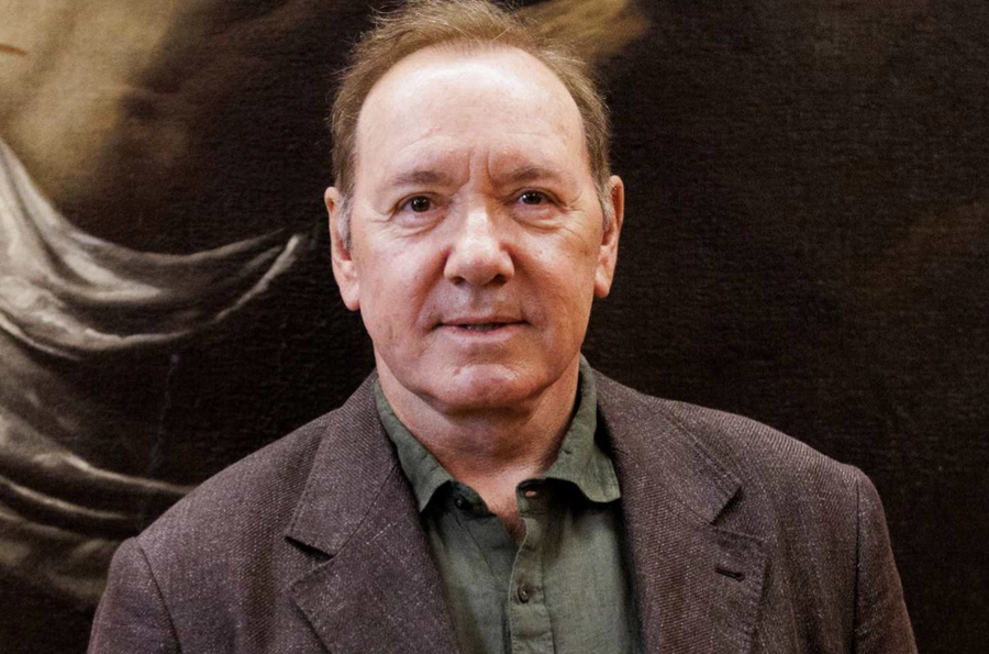 S’kanë fund telashet! 3 burra akuzojnë Kevin Spacey për