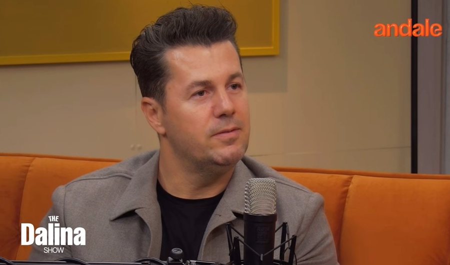 Vedat Ademi përlotet nga rrëfimi i parë për kujtimet e