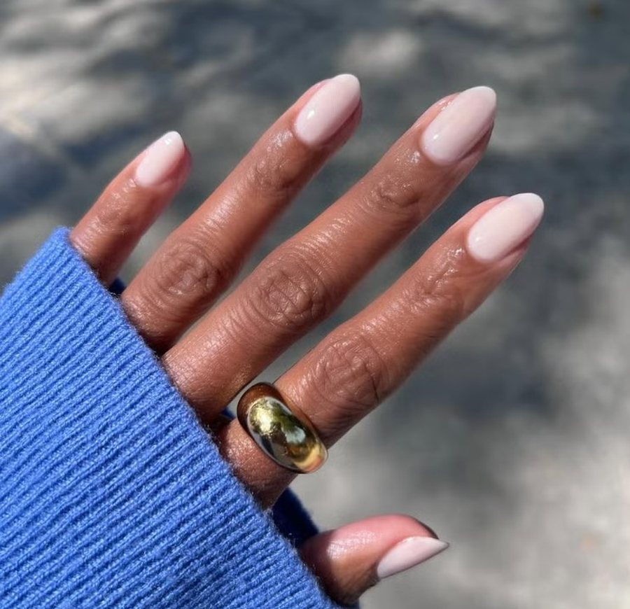 Doni frymëzim për thonjtë e dimrit? Këto janë ngjyrat