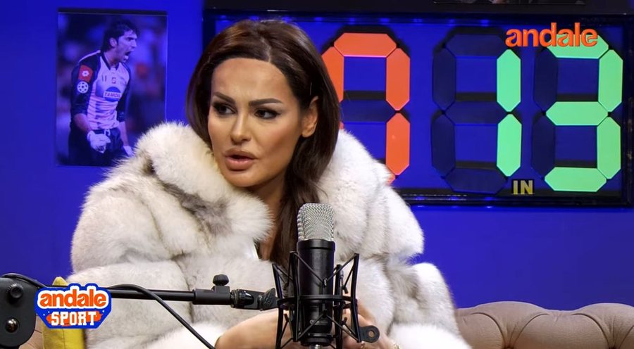 Juliana Nura thotë se Cristiano Ronaldo i kërkoi numrin, por reagimi i