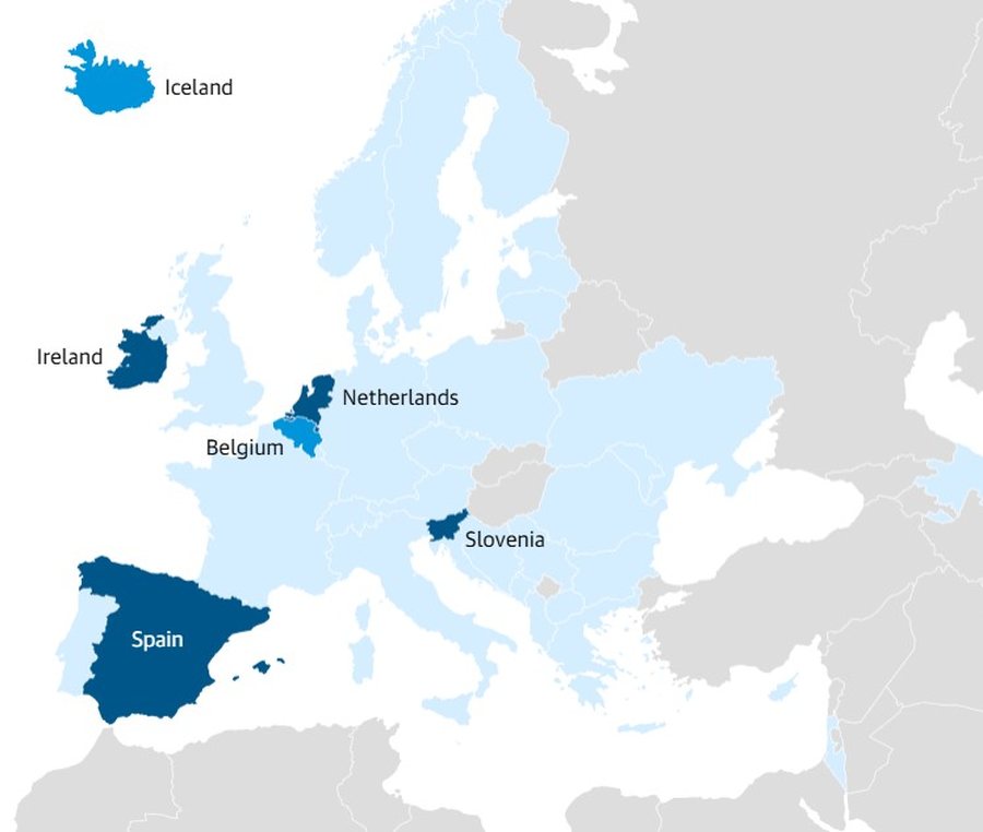 Pse fituesi i Eurovision-it ktheu trofeun?