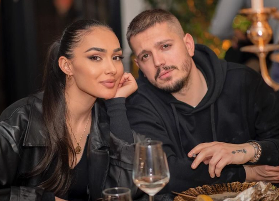 Klea Huta sqaron përfundimisht zërat se është ndarë nga