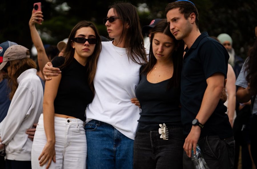 P&euml;rmes fotove: Bota n&euml; nj&euml; jav&euml;