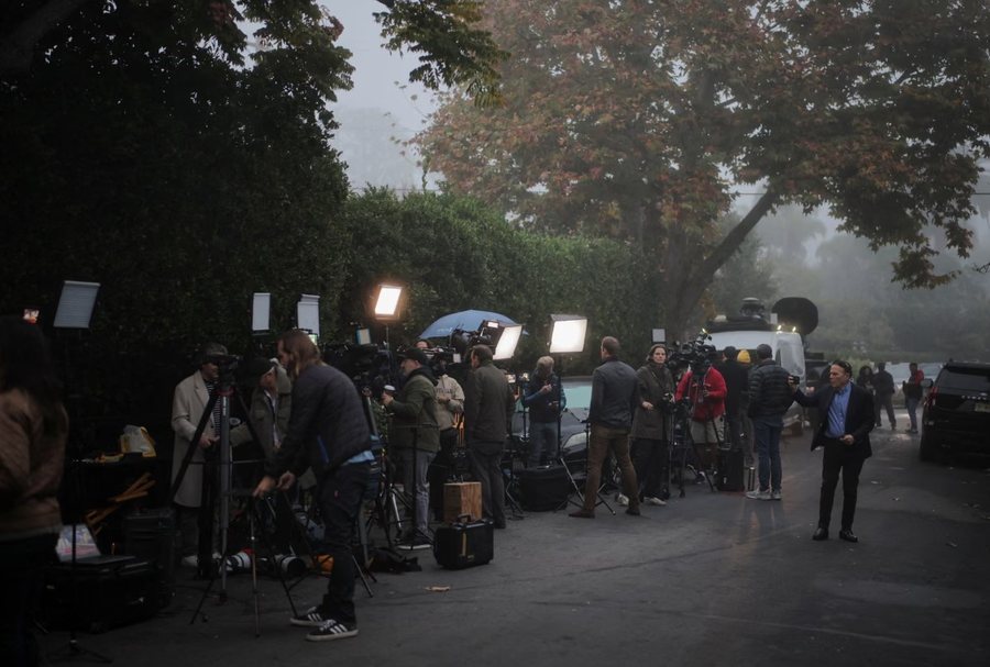 P&euml;rmes fotove: Bota n&euml; nj&euml; jav&euml;