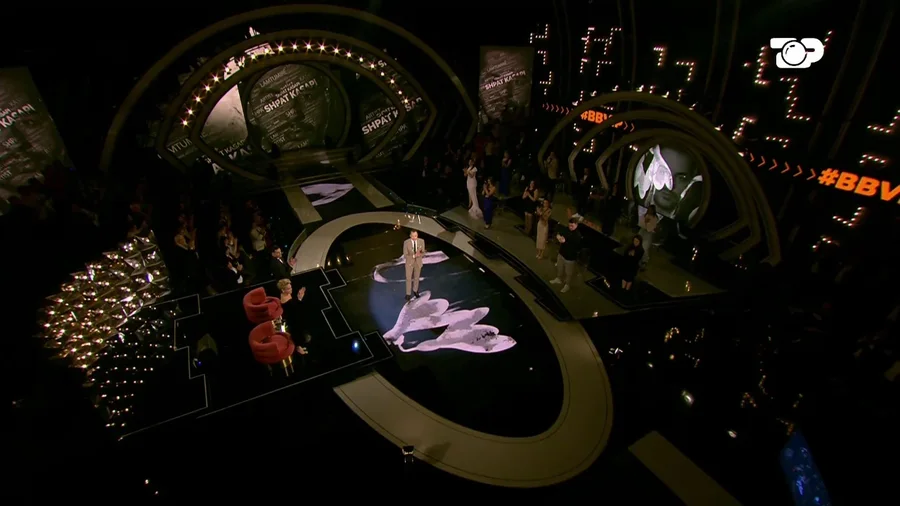 Selvije Jao flet pas homazhit t&euml; mbajtur p&euml;r Shpat Kasapin n&euml;