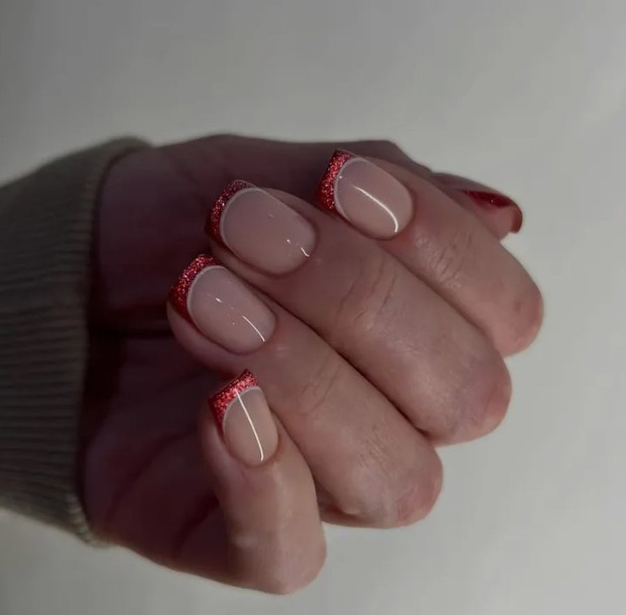 Perfekte p&euml;r minimalistet: 10+ ide p&euml;r thonjt&euml; e shkurt&euml;r