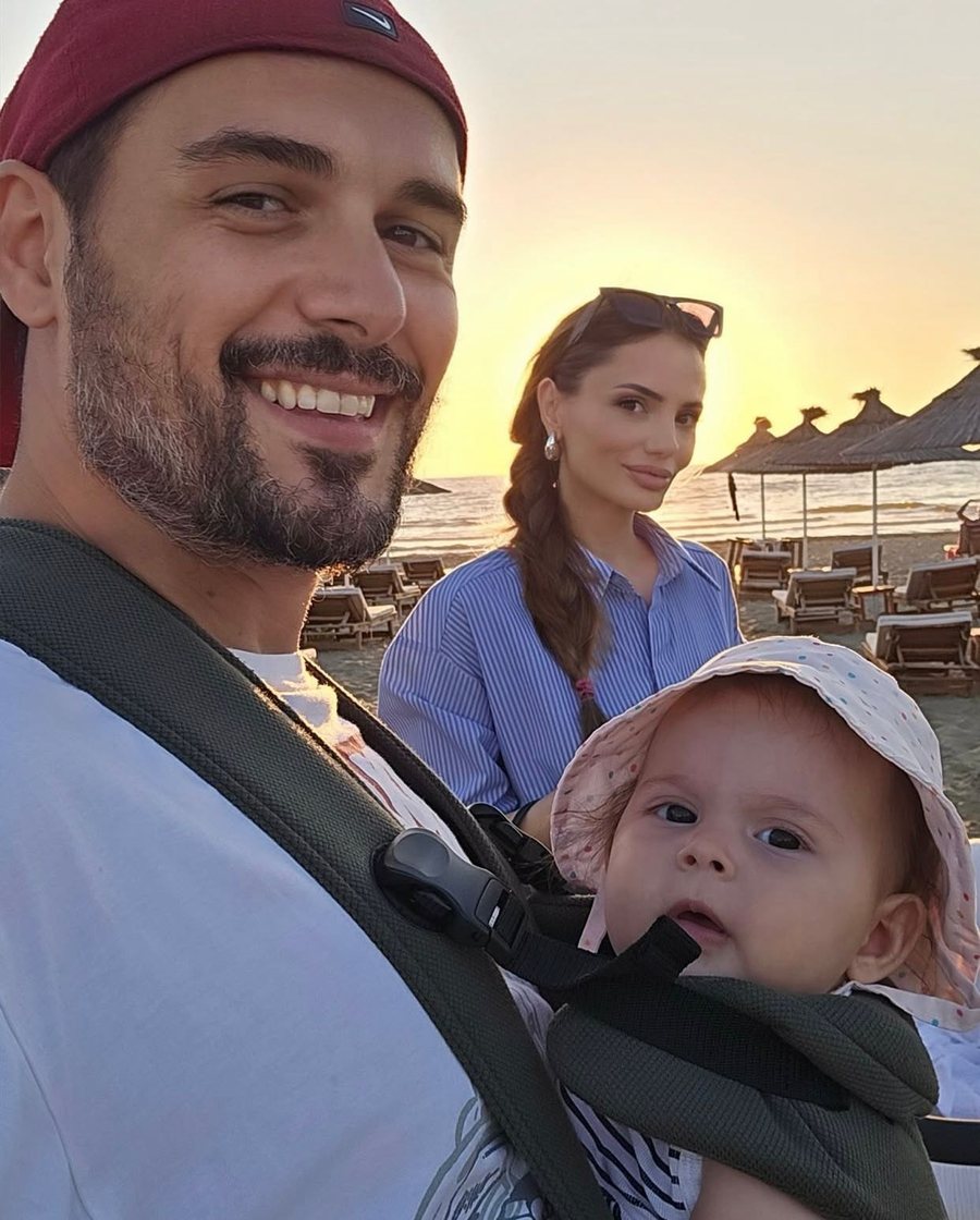 Bebush&euml; dhe buz&euml;qeshje: VIP-at shqiptar&euml; q&euml; u b&euml;n&euml;