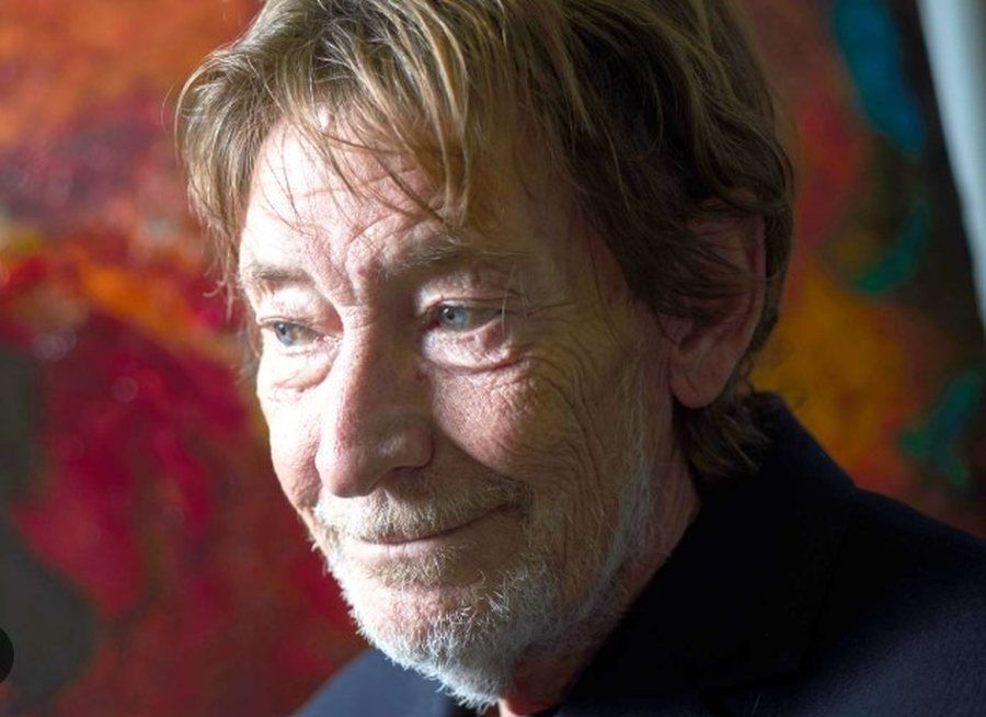 Ndahet nga jeta k&euml;ng&euml;tari i &ldquo;Driving Home for Christmas&rdquo;,