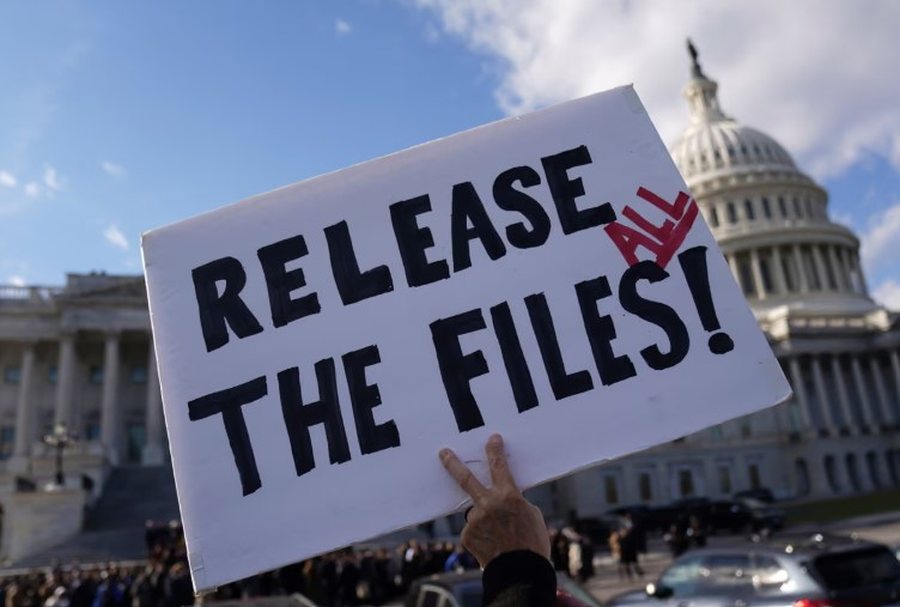 Lajme n&euml; pak minuta: &Ccedil;far&euml; po ndodh n&euml; bot&euml;