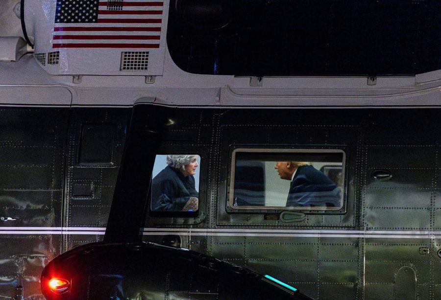 P&euml;rmes fotove: Bota n&euml; nj&euml; jav&euml;