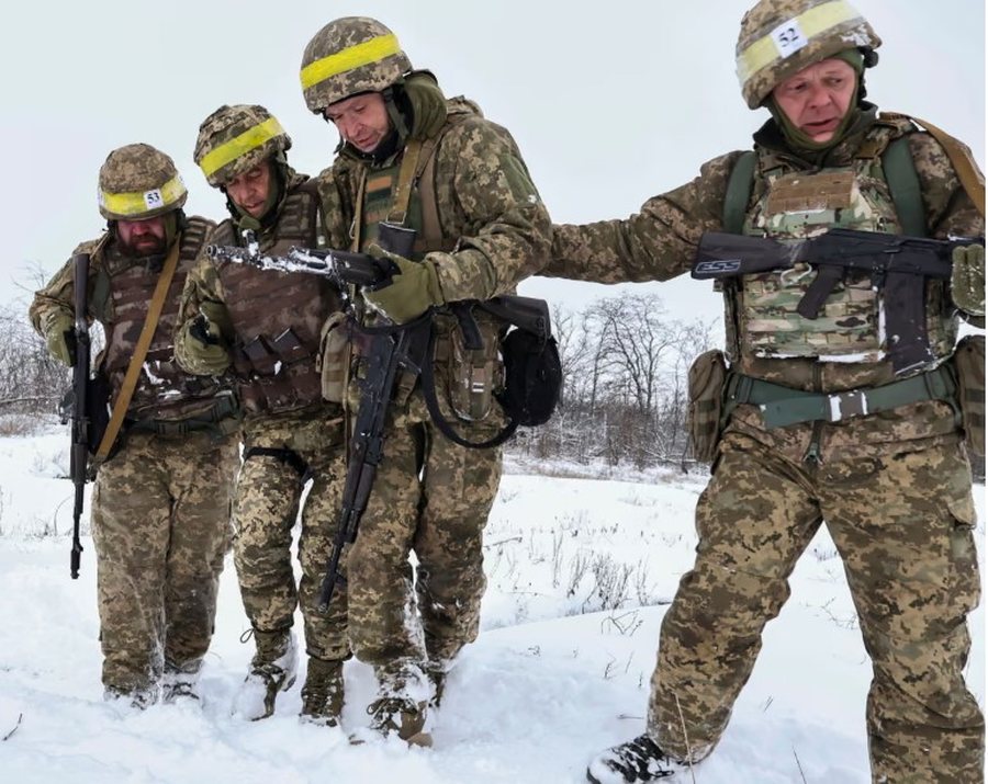 Lajme n&euml; pak minuta: &Ccedil;far&euml; po ndodh n&euml; bot&euml;
