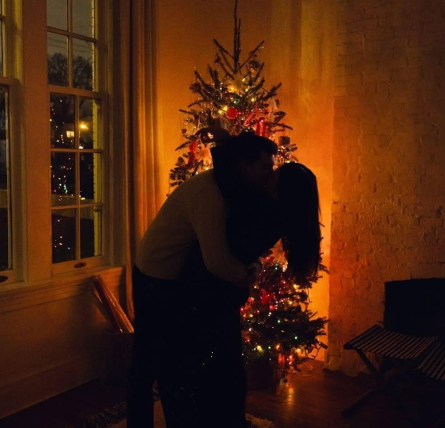 Arsyeja e v&euml;rtet&euml; pse njer&euml;zit *duhet* t&euml; puthen n&euml;